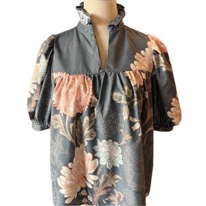 Floral Puff Sleeve Top - Gray and Pink